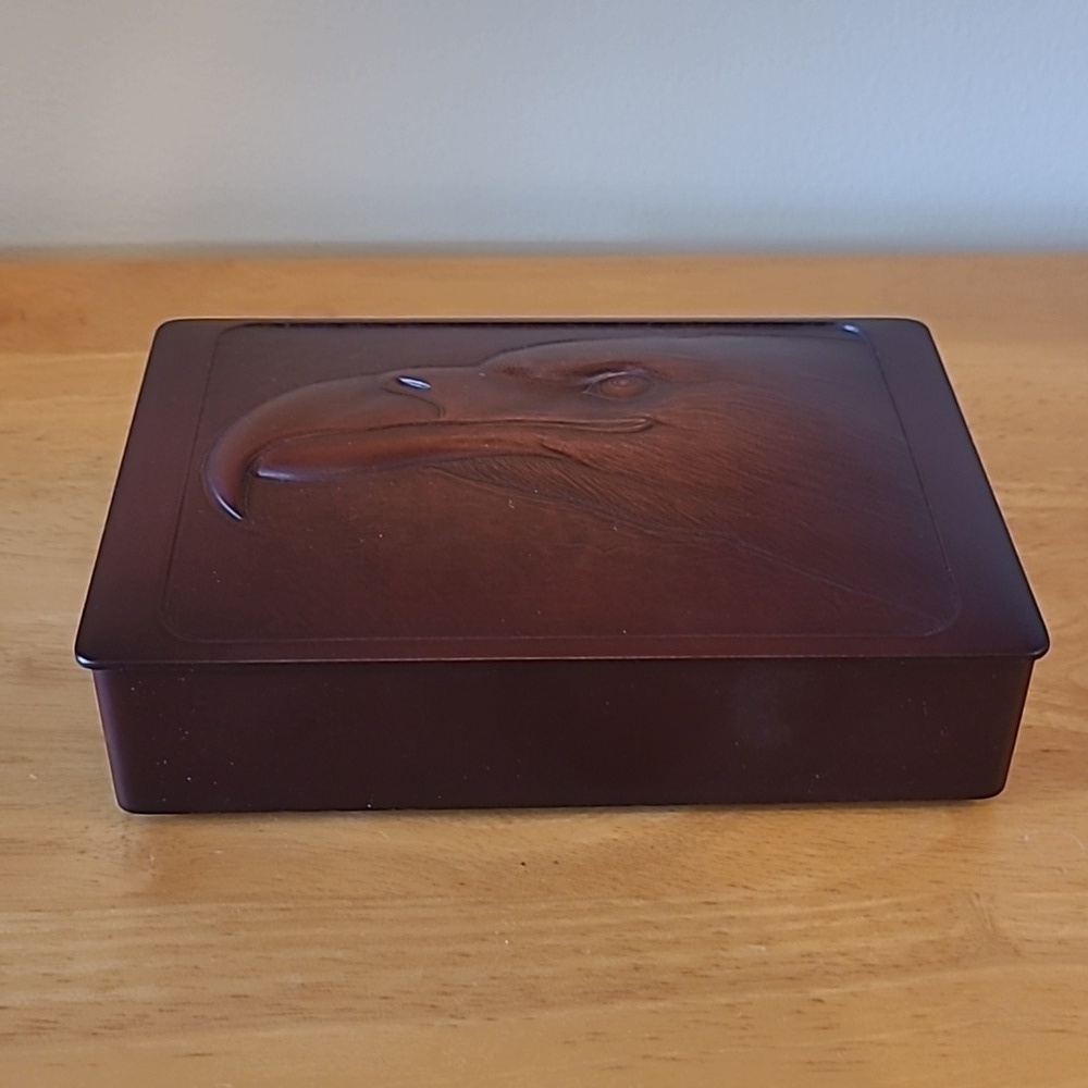 BOMA 3D 'Eagle Head' Double Deck Playing Card Storage Art Box - Picture 4 of 17